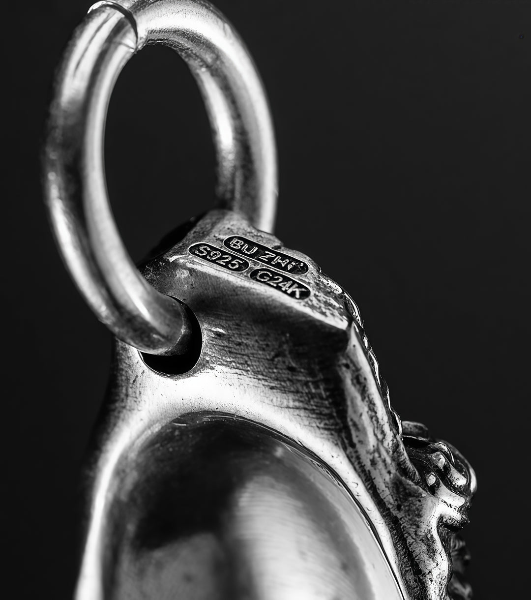Guardian-Mask Pendant