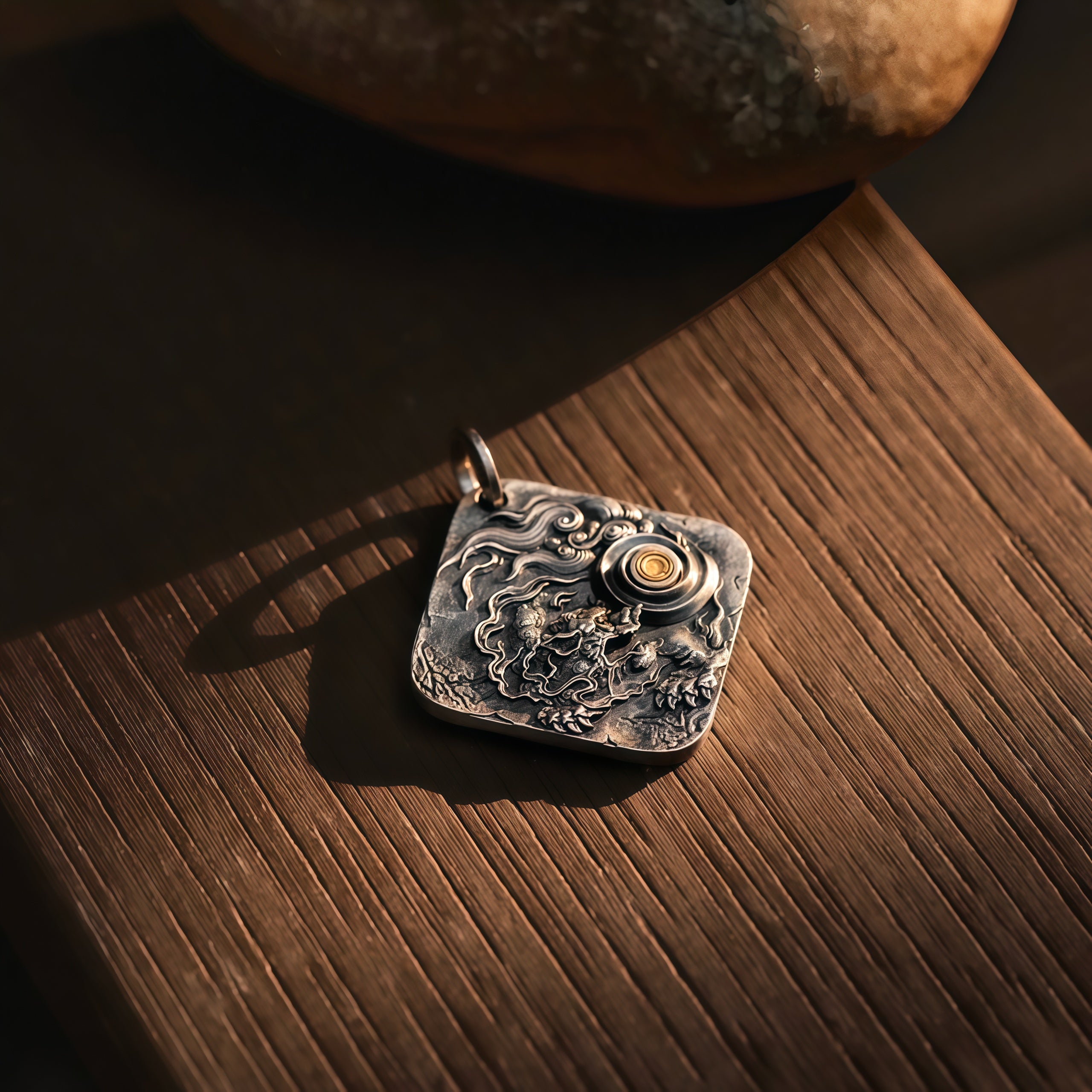 Tang-Shi Pendant