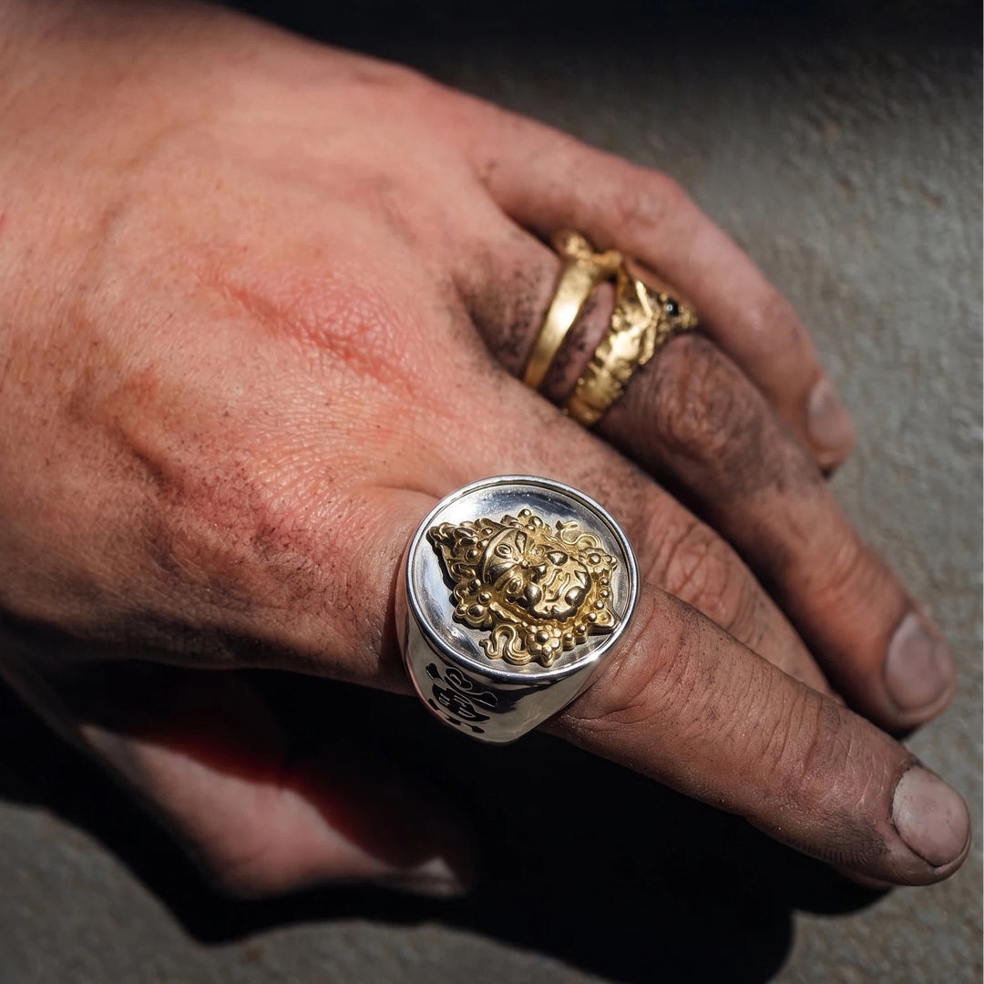 Vajra-Guardian Ring